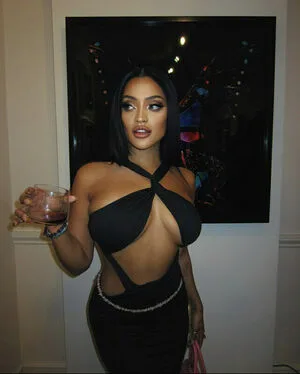 Yzabeya OnlyFans Leaked Free Thumbnail Picture - #f8tDPQVVIC