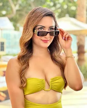 Zaara Yesmin OnlyFans Leaked Free Thumbnail Picture - #8wtp83eC5l