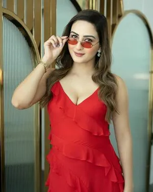 Zaara Yesmin OnlyFans Leaked Free Thumbnail Picture - #N94c6EXjsC