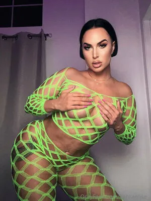 Zahra Elise OnlyFans Leaked Free Thumbnail Picture - #96eiVSjjv7