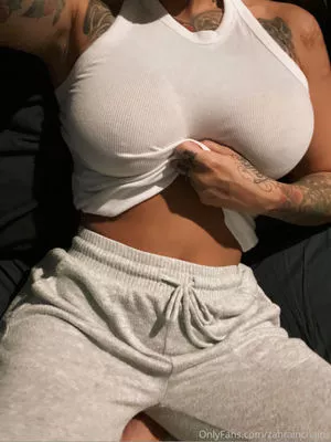 Zahra Schreiber OnlyFans Leaked Free Thumbnail Picture - #uayxzJp47j