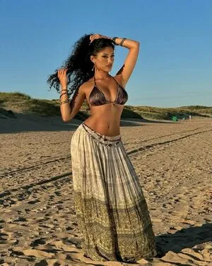 Zahraqazim OnlyFans Leaked Free Thumbnail Picture - #9GlRGslglT