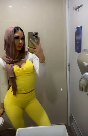 Zainab Sara OnlyFans Leaked Free Thumbnail Picture - #PAayqluiCO