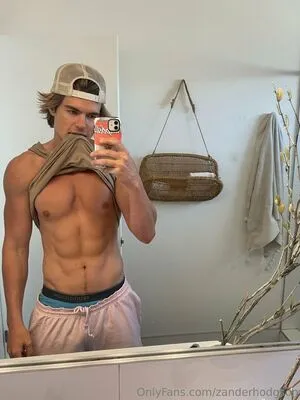Zanderhodgson OnlyFans Leaked Free Thumbnail Picture - #OUXRUiNbOR