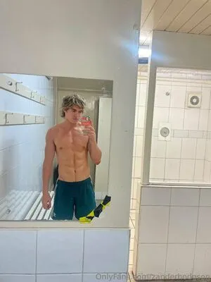 Zanderhodgson OnlyFans Leaked Free Thumbnail Picture - #Ryz1cV0JMq