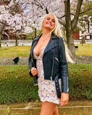 Zandra May OnlyFans Leaked Free Thumbnail Picture - #P6xW3MBDd1