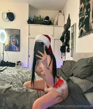 Zaperwave OnlyFans Leaked Free Thumbnail Picture - #krdwf6xsNY