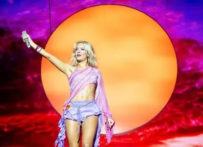 Zara Larsson OnlyFans Leaked Free Thumbnail Picture - #1yRtFYDFWc