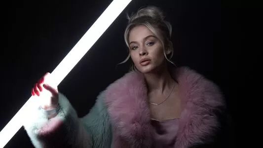 Zara Larsson OnlyFans Leaked Free Thumbnail Picture - #3FAemwj1Rm