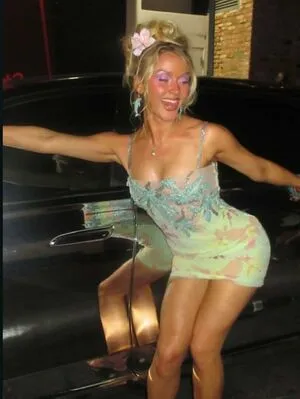 Zara Larsson OnlyFans Leaked Free Thumbnail Picture - #3PnRONAQKi