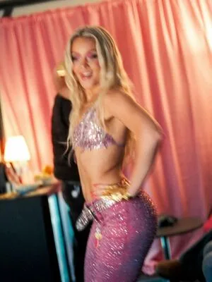 Zara Larsson OnlyFans Leaked Free Thumbnail Picture - #4SNIDSKsUC