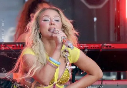 Zara Larsson OnlyFans Leaked Free Thumbnail Picture - #6FlOh6Stid