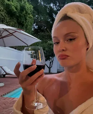 Zara Larsson OnlyFans Leaked Free Thumbnail Picture - #CjzlMjXquo