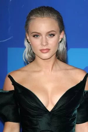 Zara Larsson OnlyFans Leaked Free Thumbnail Picture - #IP2A85DgW1