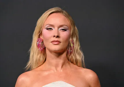 Zara Larsson OnlyFans Leaked Free Thumbnail Picture - #IzE8iUfnSx