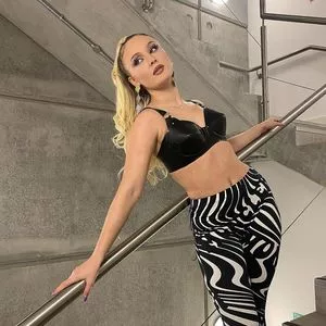 Zara Larsson OnlyFans Leaked Free Thumbnail Picture - #JCsyaTCPMe