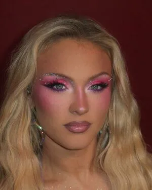 Zara Larsson OnlyFans Leaked Free Thumbnail Picture - #Joua1m431e