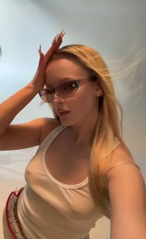 Zara Larsson OnlyFans Leaked Free Thumbnail Picture - #MsG10O9Kkk