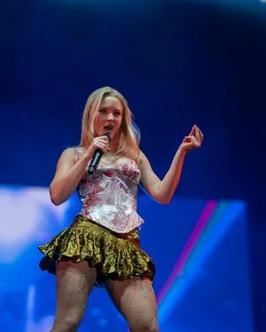 Zara Larsson OnlyFans Leaked Free Thumbnail Picture - #NYO9QHHELR