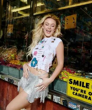 Zara Larsson OnlyFans Leaked Free Thumbnail Picture - #UedxENOLrQ