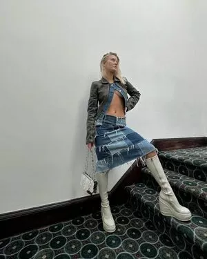 Zara Larsson OnlyFans Leaked Free Thumbnail Picture - #Usgqtei9y6