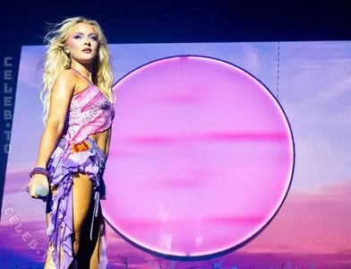 Zara Larsson OnlyFans Leaked Free Thumbnail Picture - #YGansFdMLU