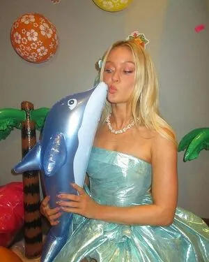 Zara Larsson OnlyFans Leaked Free Thumbnail Picture - #ZF9djdL3NA