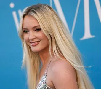 Zara Larsson OnlyFans Leaked Free Thumbnail Picture - #apCq1jnvR9
