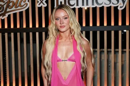 Zara Larsson OnlyFans Leaked Free Thumbnail Picture - #kloxQWBkTs