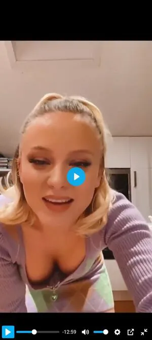 Zara Larsson OnlyFans Leaked Free Thumbnail Picture - #pdiBMA7ACI