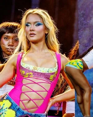 Zara Larsson OnlyFans Leaked Free Thumbnail Picture - #ptqtmecHdd