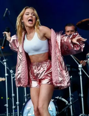 Zara Larsson OnlyFans Leaked Free Thumbnail Picture - #qNH5AffpZk