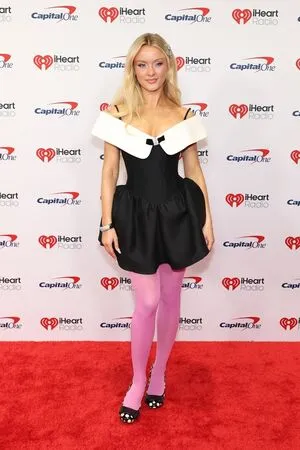 Zara Larsson OnlyFans Leaked Free Thumbnail Picture - #rdyKJ4UeRp