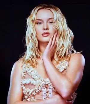 Zara Larsson OnlyFans Leaked Free Thumbnail Picture - #sfrhTwr8ml