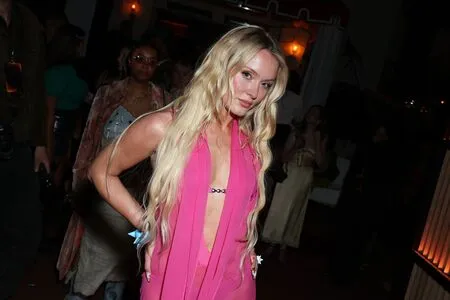 Zara Larsson OnlyFans Leaked Free Thumbnail Picture - #u2IegMGaKT