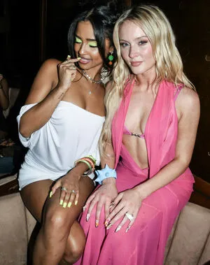 Zara Larsson OnlyFans Leaked Free Thumbnail Picture - #yyVoylG6iW