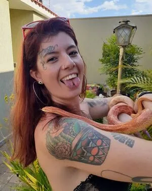 Zara Snake OnlyFans Leaked Free Thumbnail Picture - #emMDclF0df