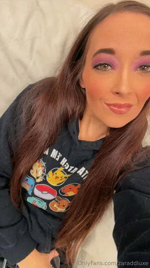 Zaraddluxe OnlyFans Leaked Free Thumbnail Picture - #LFDeqkpzV1