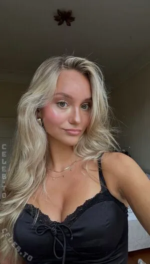 Zarah Ellen OnlyFans Leaked Free Thumbnail Picture - #Z3YP3ofqVP