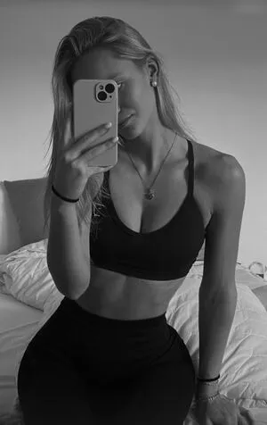 Zarah Ellen OnlyFans Leaked Free Thumbnail Picture - #tbrN40iixF