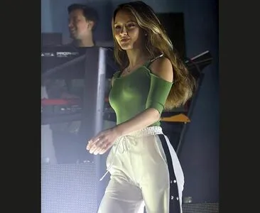 Zaralarsson OnlyFans Leaked Free Thumbnail Picture - #mArNqg4uVM