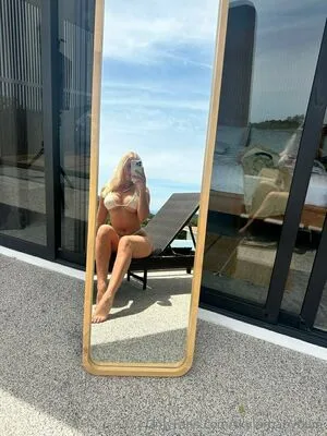 Zarasnow OnlyFans Leaked Free Thumbnail Picture - #rV3UtDriQ4