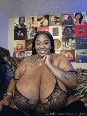 Zariah June OnlyFans Leaked Free Thumbnail Picture - #01OjbyDxSQ