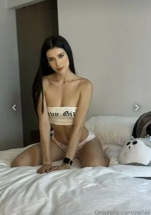 Zarias OnlyFans Leaked Free Thumbnail Picture - #L5S5Umio6x