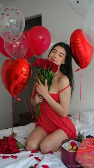 Zarias OnlyFans Leaked Free Thumbnail Picture - #PH2pD5KOGB