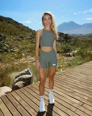 Zarli Minnie OnlyFans Leaked Free Thumbnail Picture - #DSMVIGcIIU