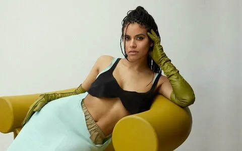 Zazie Beetz OnlyFans Leaked Free Thumbnail Picture - #nnGYbQ8iX0