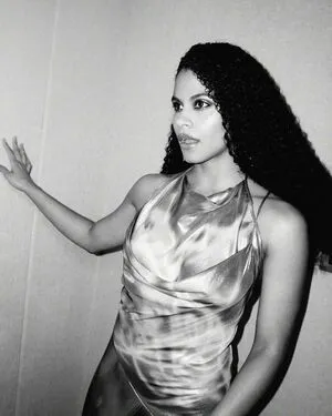 Zazie Beetz OnlyFans Leaked Free Thumbnail Picture - #oLoAJhvAvL
