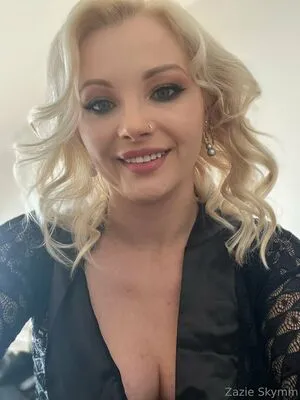 Zazieskymm OnlyFans Leaked Free Thumbnail Picture - #sHQH67iW7n