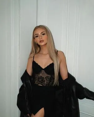 Zclina OnlyFans Leaked Free Thumbnail Picture - #1od2XHJpsO